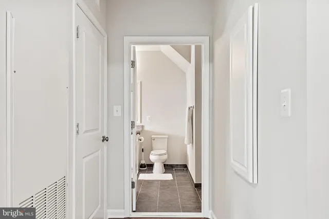 $3,000 | 43031 Foxtrail Woods Terrace, Unit 108, Ashburn, VA 20148