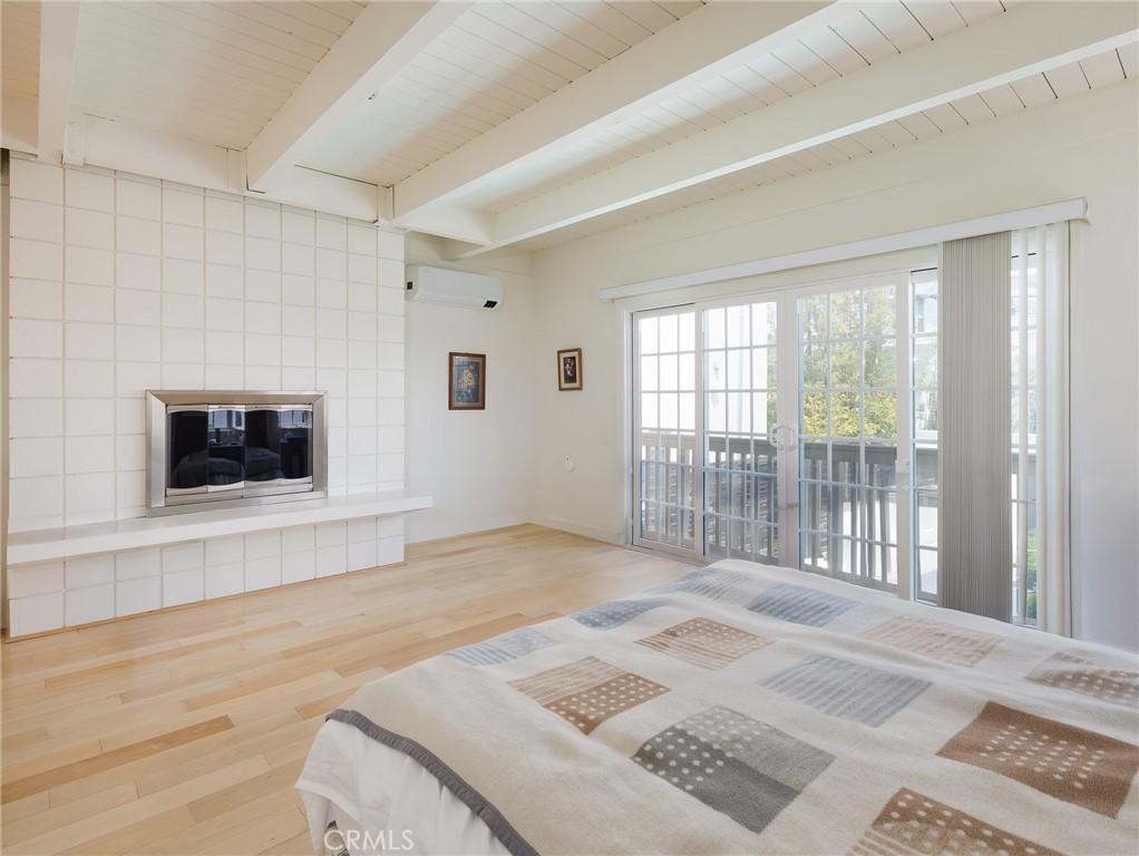 2708 Pine Avenue Manhattan Beach, CA 90266 - Photo 8 of 17