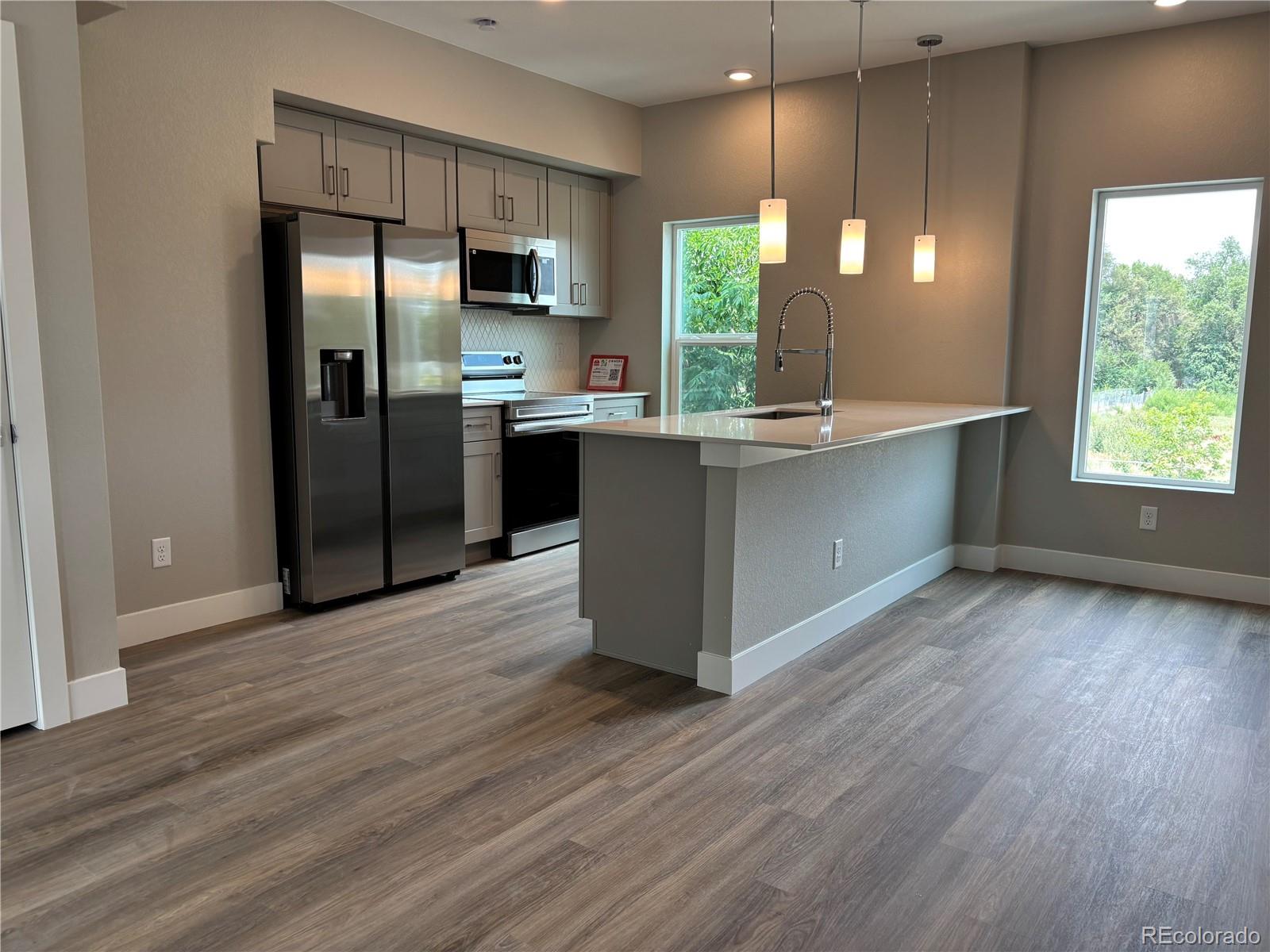 5776 West 38th Avenue Wheat Ridge, CO 80212 - Photo 2 of 18