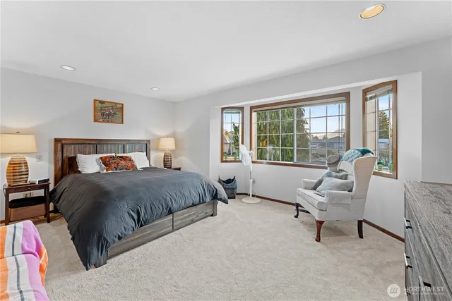 $799,900 | 11243 Airpark Lane Southeast, Yelm, WA 98597