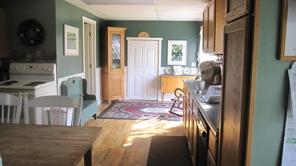 10 Russell Road Huntington, MA 01050 - Photo 7 of 28