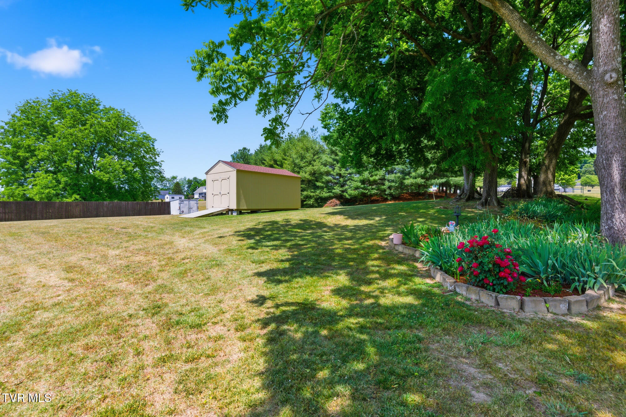 900 North Austin Springs Road Piney Flats, TN 37686 - Photo 41 of 48 DSC_9729