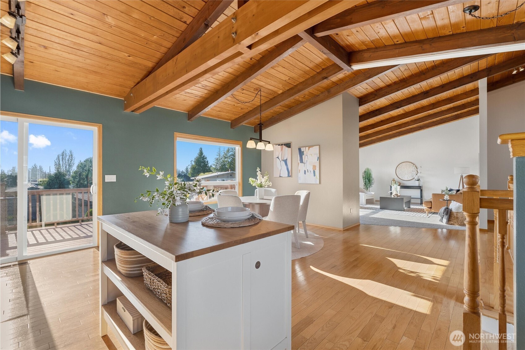 841 Brookmere Drive Edmonds, WA 98020 - Photo 6 of 33
