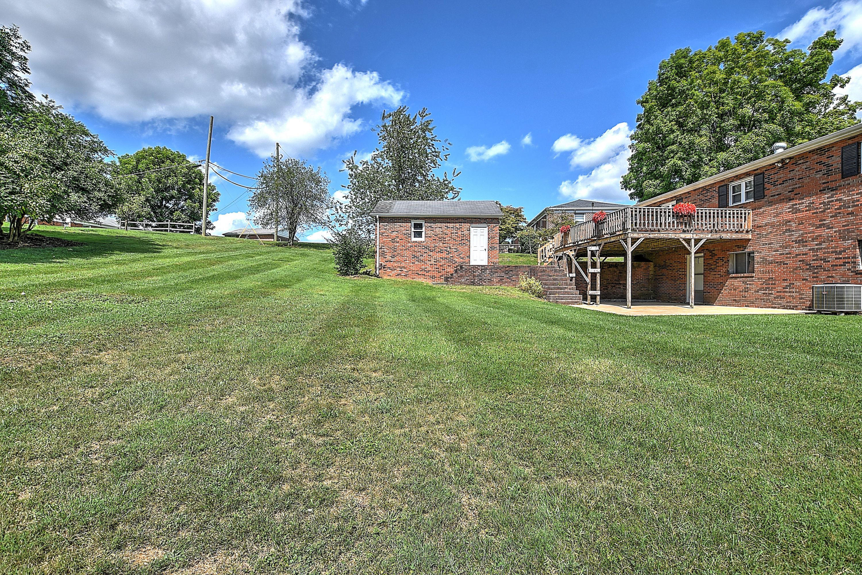 268 Seminole Road Bristol, VA 24201 - Photo 36 of 38 268 Seminole Rd-36