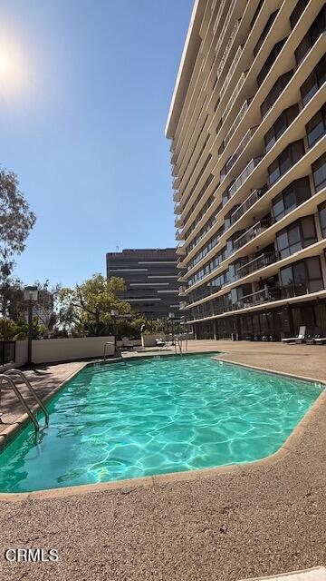 222 Monterey Road, Unit 904 Glendale, CA 91206 - Photo 13 of 19 IMG_4418