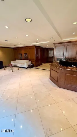 $5,700 | 222 Monterey Road, Unit 904, Glendale, CA 91206