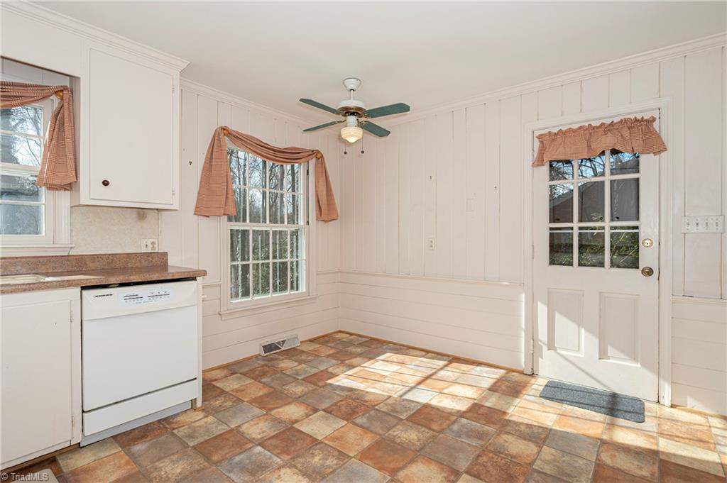 3340 Kirklees Road Winston-Salem, NC 27104 - Photo 11 of 30 Gallery Image 11