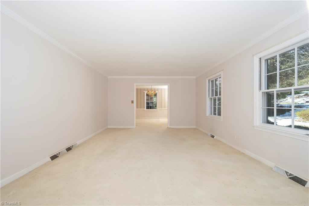 3340 Kirklees Road Winston-Salem, NC 27104 - Photo 14 of 30 Gallery Image 14
