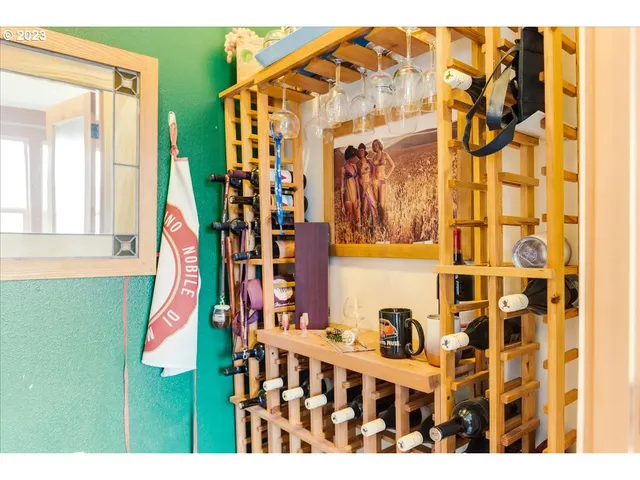 $750,000 | 4532 Emerson Loop Road, The Dalles, OR 97058