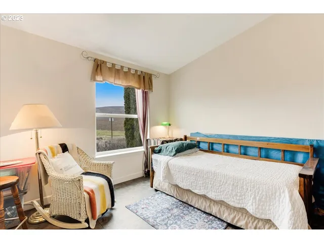 $750,000 | 4532 Emerson Loop Road, The Dalles, OR 97058