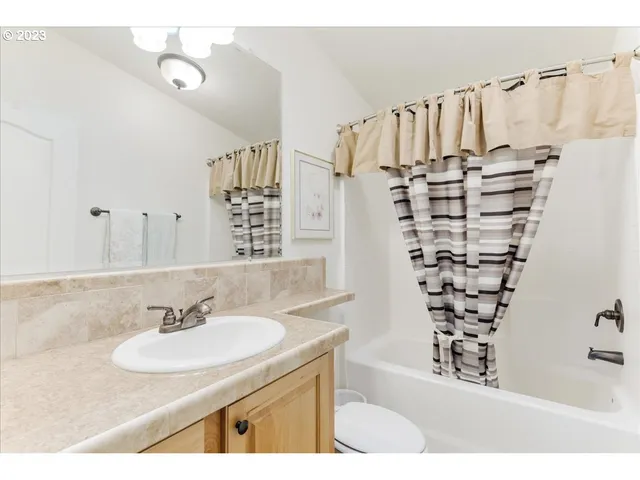 $750,000 | 4532 Emerson Loop Road, The Dalles, OR 97058