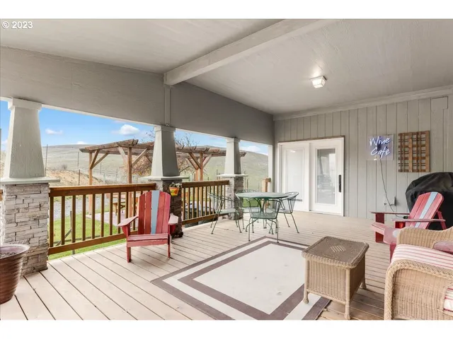 $750,000 | 4532 Emerson Loop Road, The Dalles, OR 97058