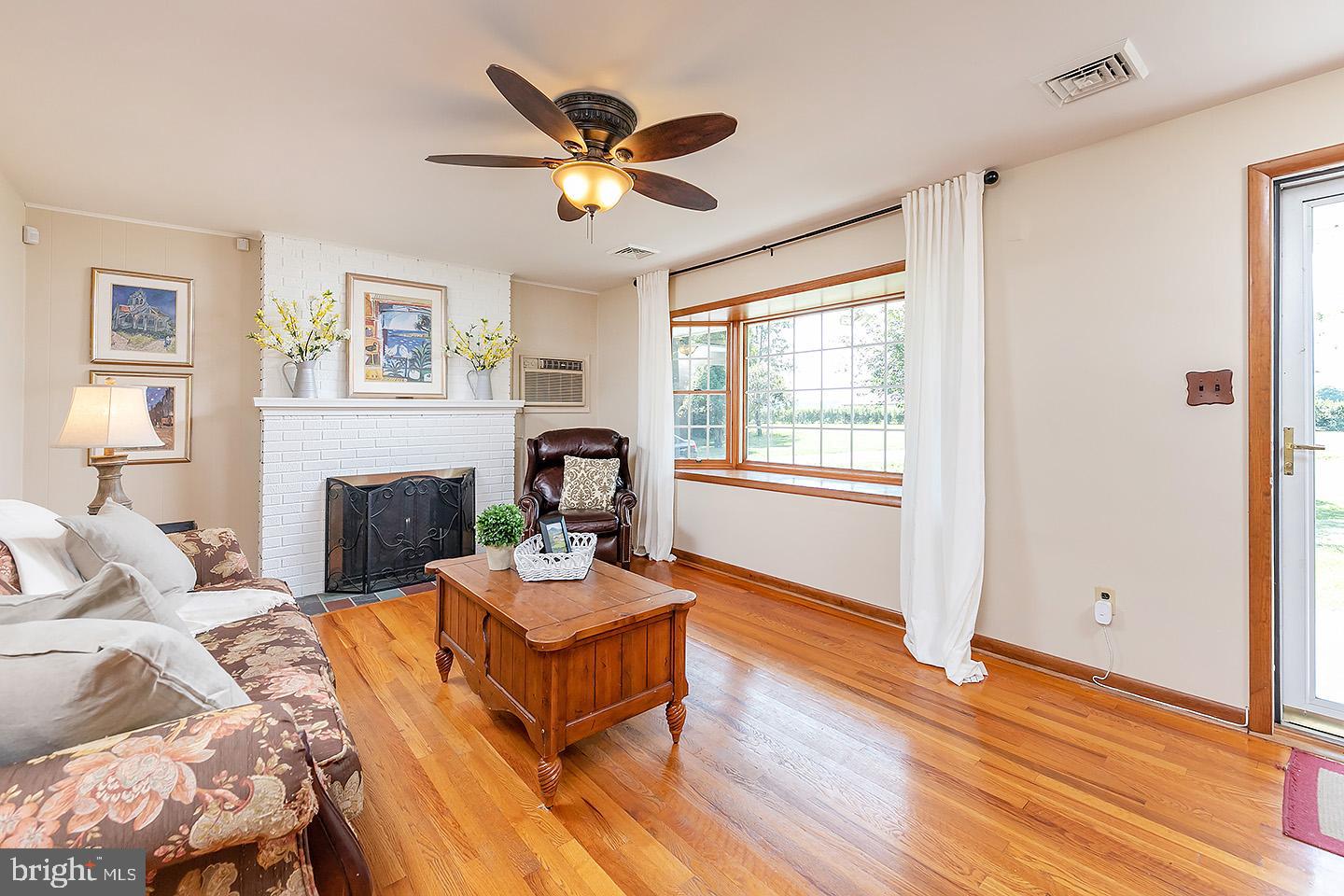 145 Glassboro Road Monroeville, NJ 08343 - Photo 3 of 28