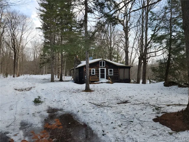 $80,000 | 64 Beaver Creek Road, Redfield, NY 13437