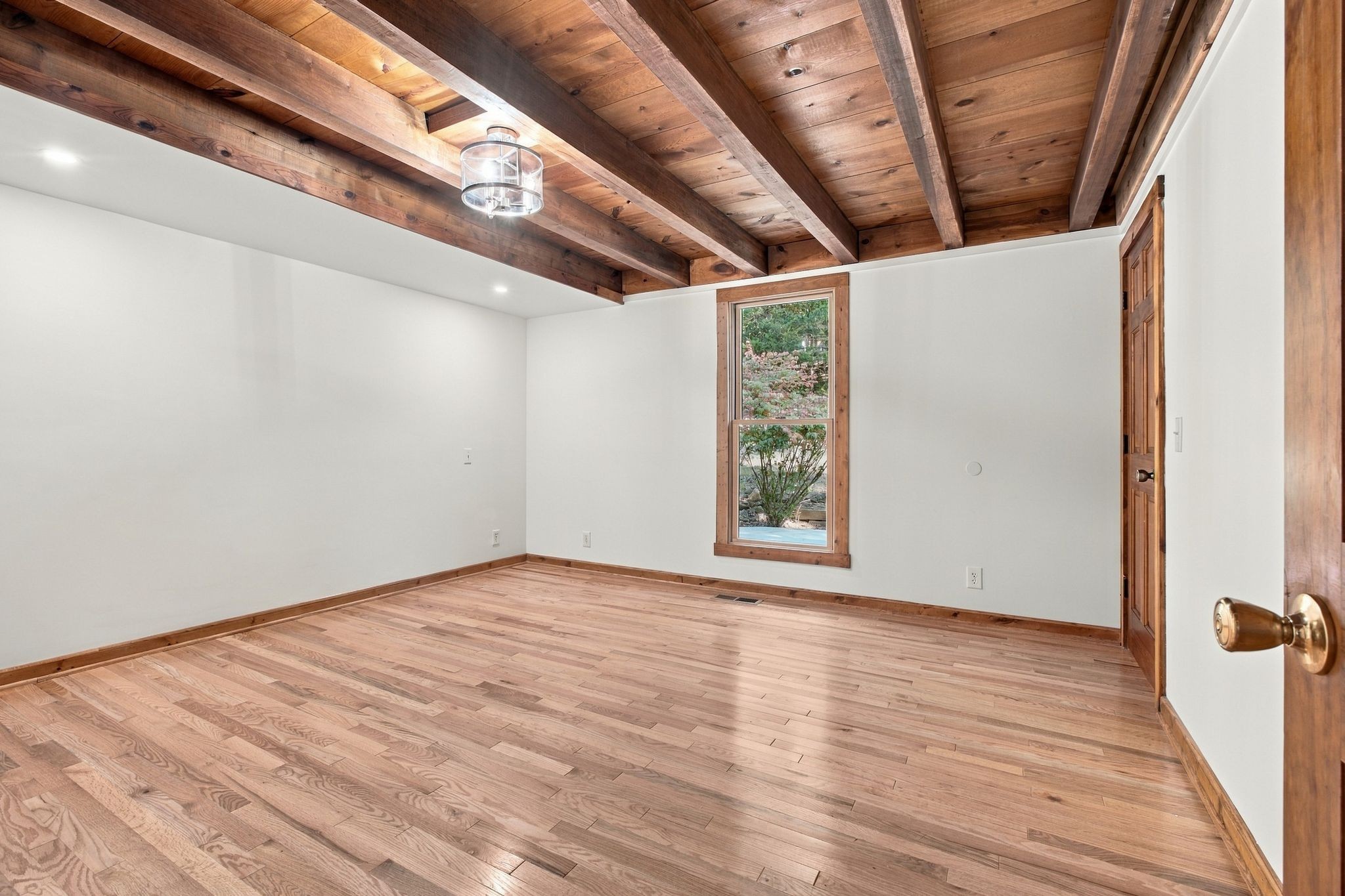 275 Harris Hollow Road Pleasant Shade, TN 37145 - Photo 16 of 46 Gallery Image 16