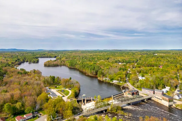 $395,000 | 2 Bonny Eagle Road, Hollis Center, ME 04042