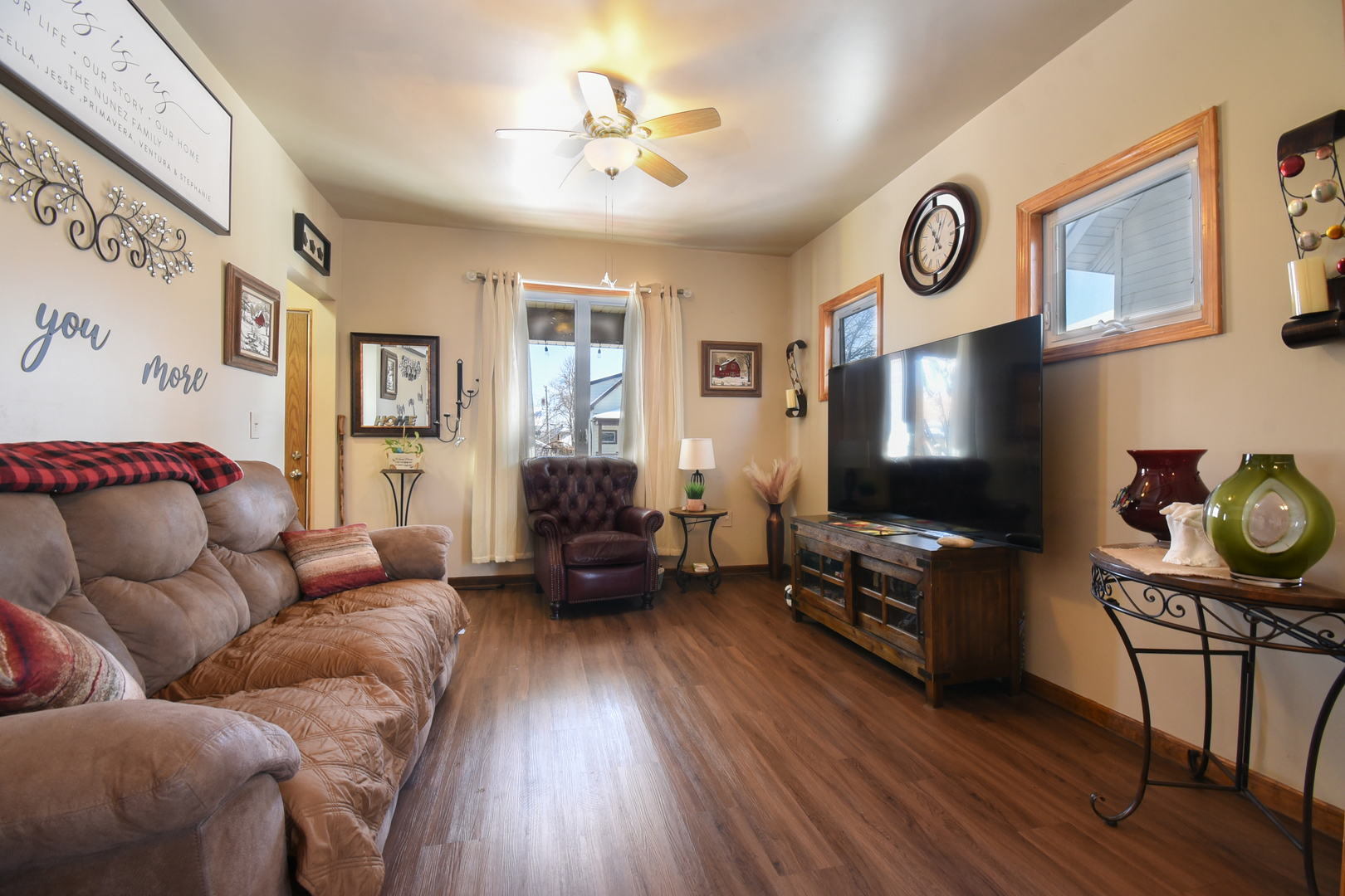 4032 Prairie Avenue Brookfield, IL 60513 - Photo 12 of 34