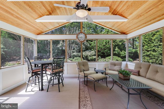 $1,650,000 | 7628 Huntmaster Lane, McLean, VA 22102