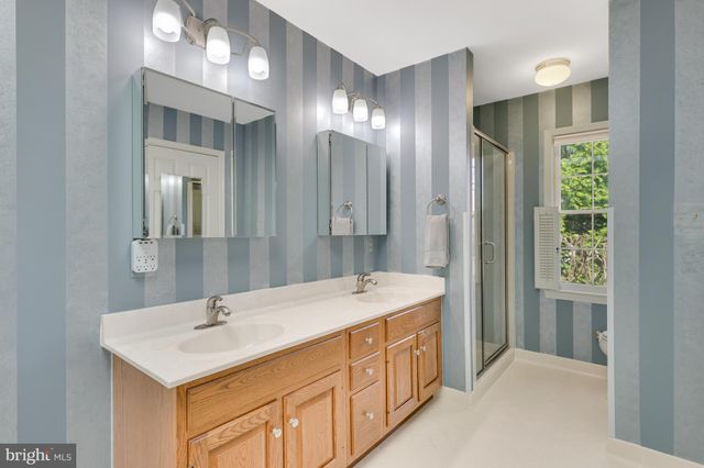 $1,650,000 | 7628 Huntmaster Lane, McLean, VA 22102