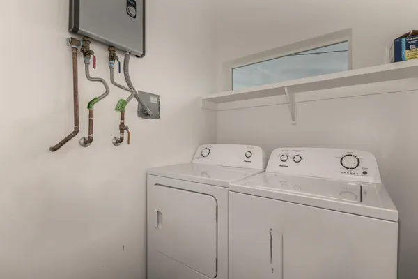 $3,000 | 1933 East Monroe Street, Unit 2, Phoenix, AZ 85034