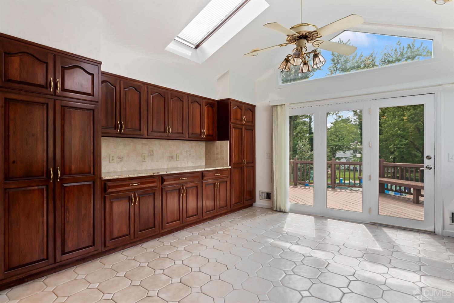 13 Chandler Road Edison, NJ 08820 - Photo 13 of 53