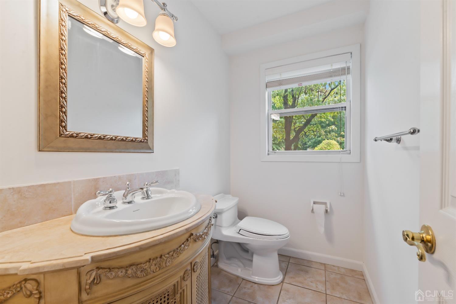 13 Chandler Road Edison, NJ 08820 - Photo 15 of 53