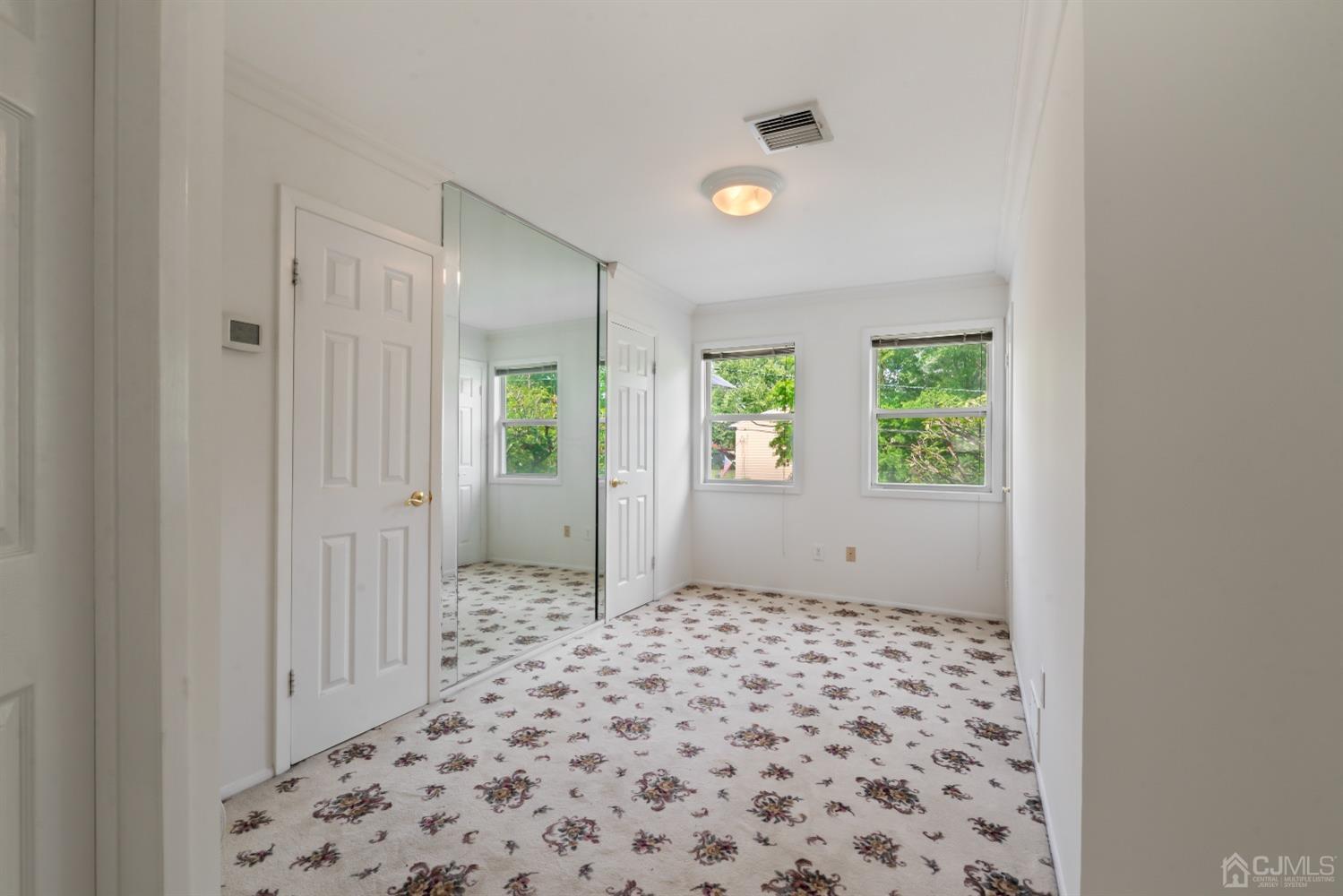 13 Chandler Road Edison, NJ 08820 - Photo 23 of 53