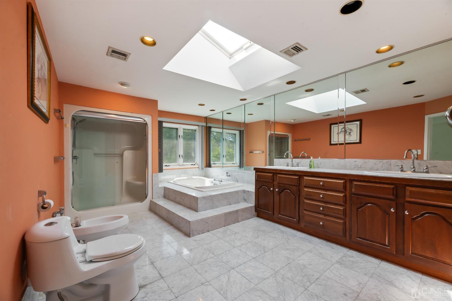 13 Chandler Road Edison, NJ 08820 - Photo 25 of 53