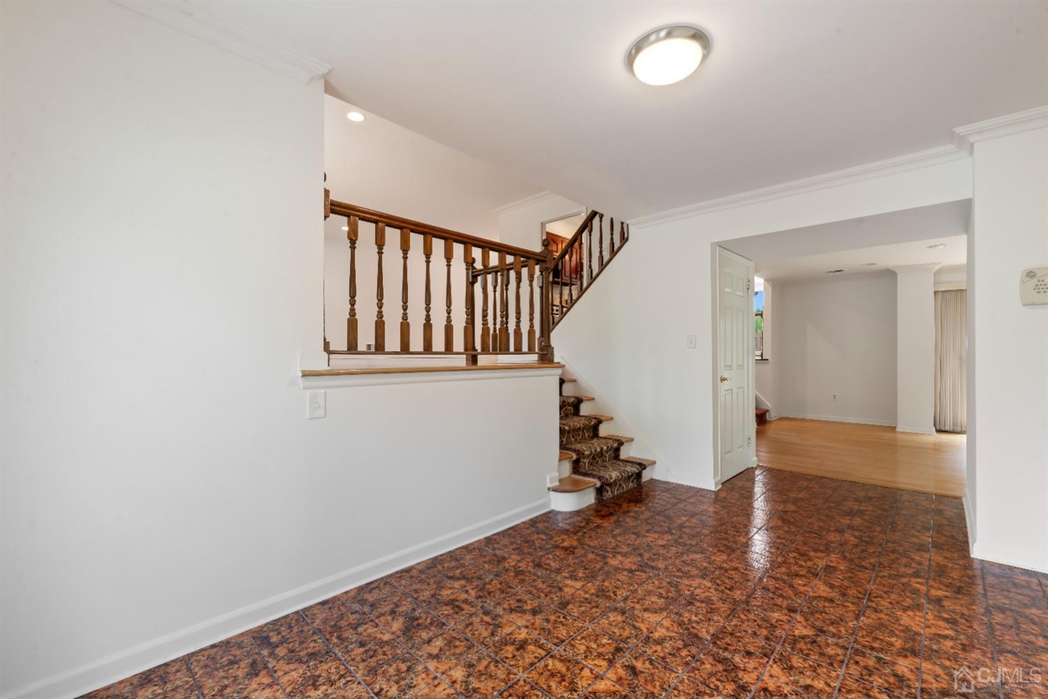 13 Chandler Road Edison, NJ 08820 - Photo 4 of 53