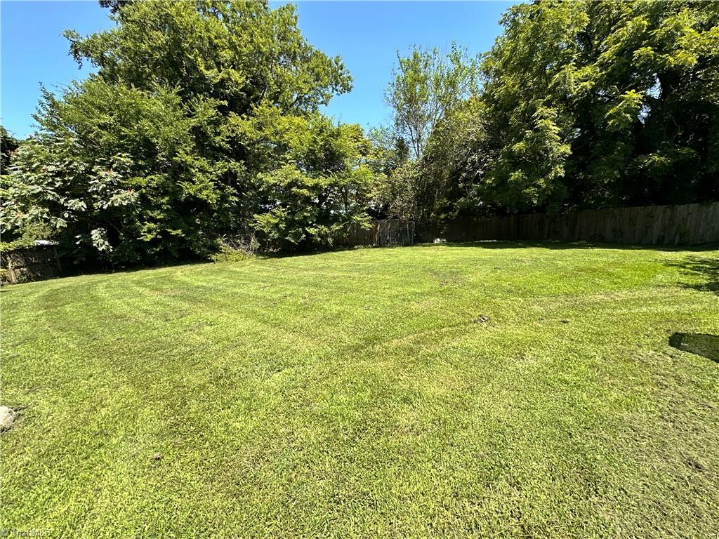 2806 Pleasant Garden Road Greensboro, NC 27406 - Photo 10 of 11