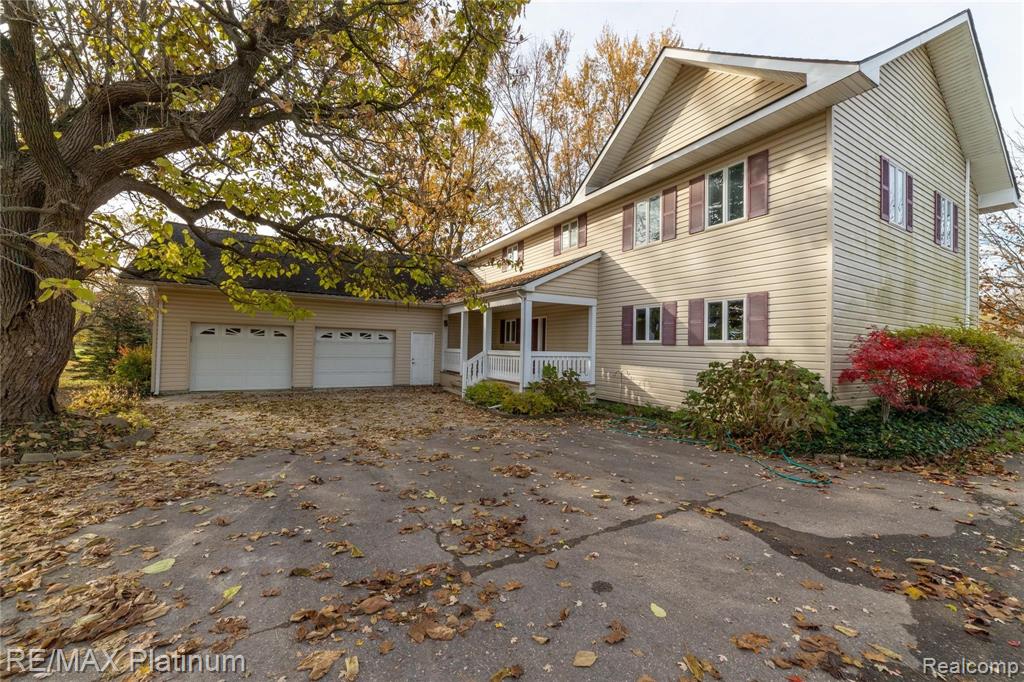 18819 Ridge Road Northville, MI 48167 - Photo 2 of 83