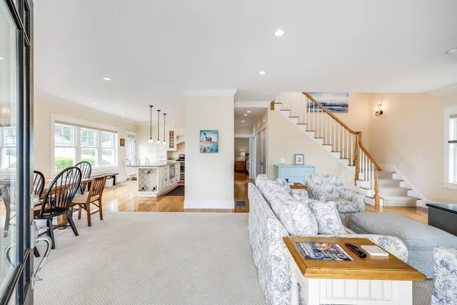 $8,000 | 3 Worcester Avenue, Falmouth, MA 02540