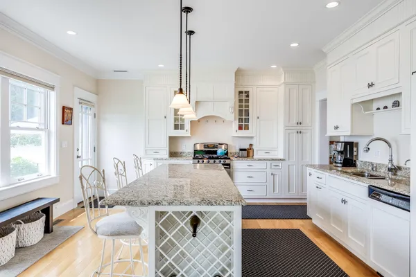 $8,000 | 3 Worcester Avenue, Falmouth, MA 02540