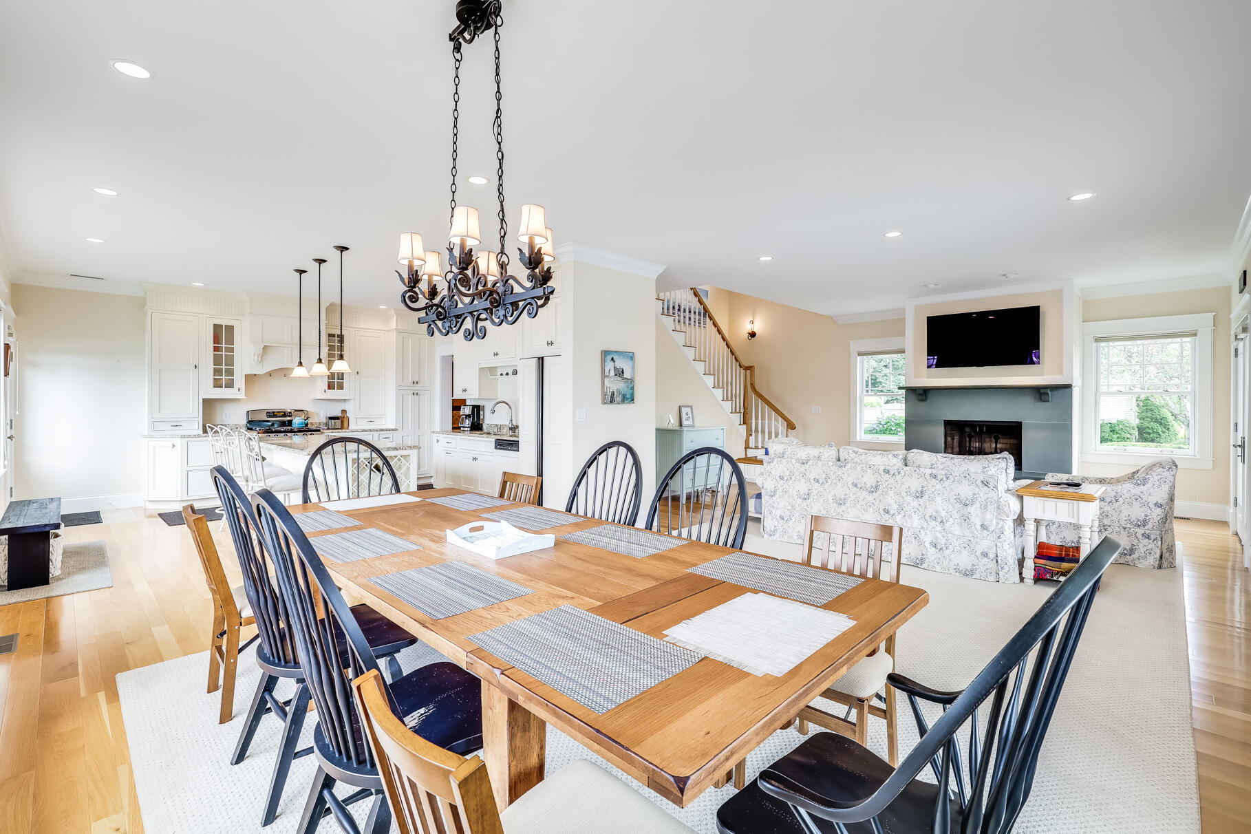 3 Worcester Avenue Falmouth, MA 02540 - Photo 8 of 40 9L4A1660