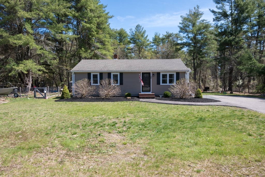 380 Walnut Plain Road Rochester, MA 02770 - Photo 3 of 22 Gallery Image 3