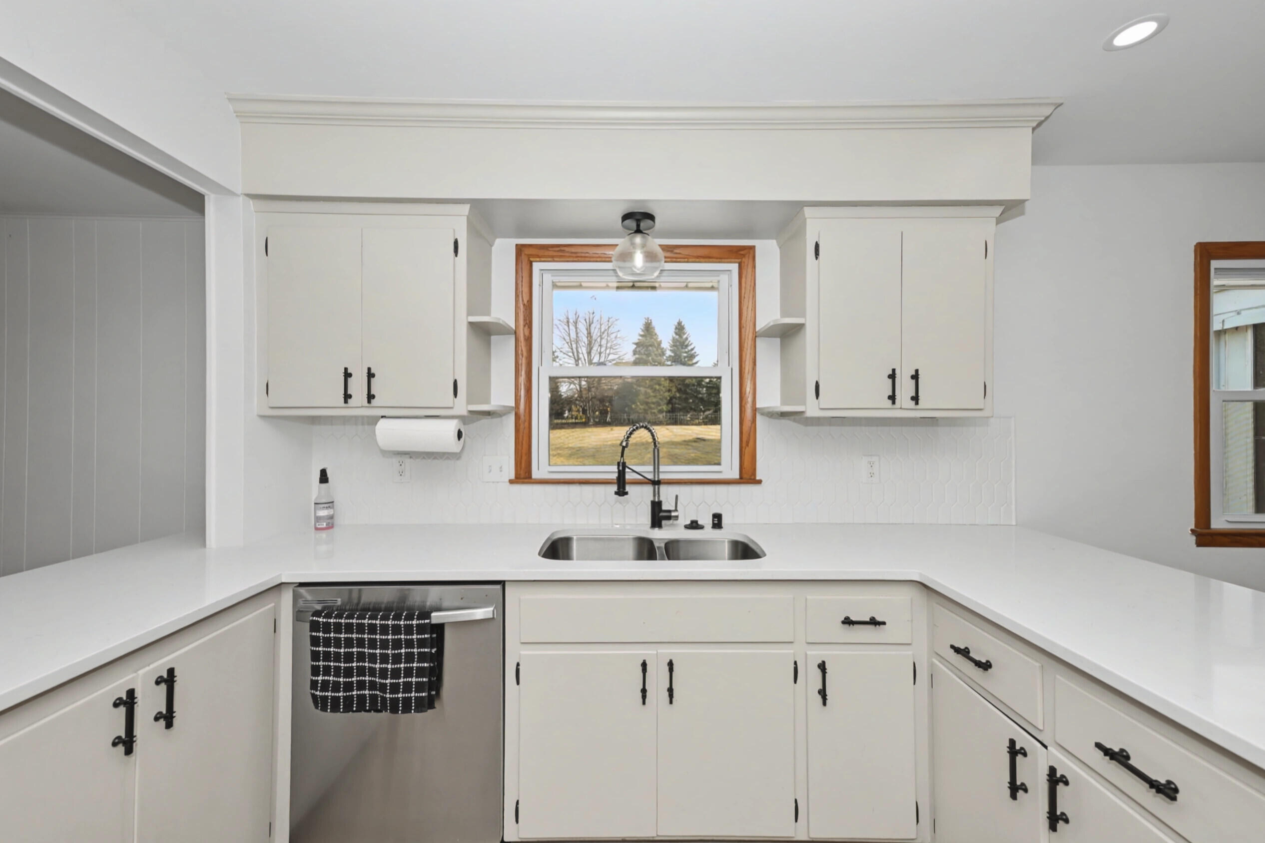 2101 North Emmertsen Road Mount Pleasant, WI 53406 - Photo 15 of 42 14_Photo (22)