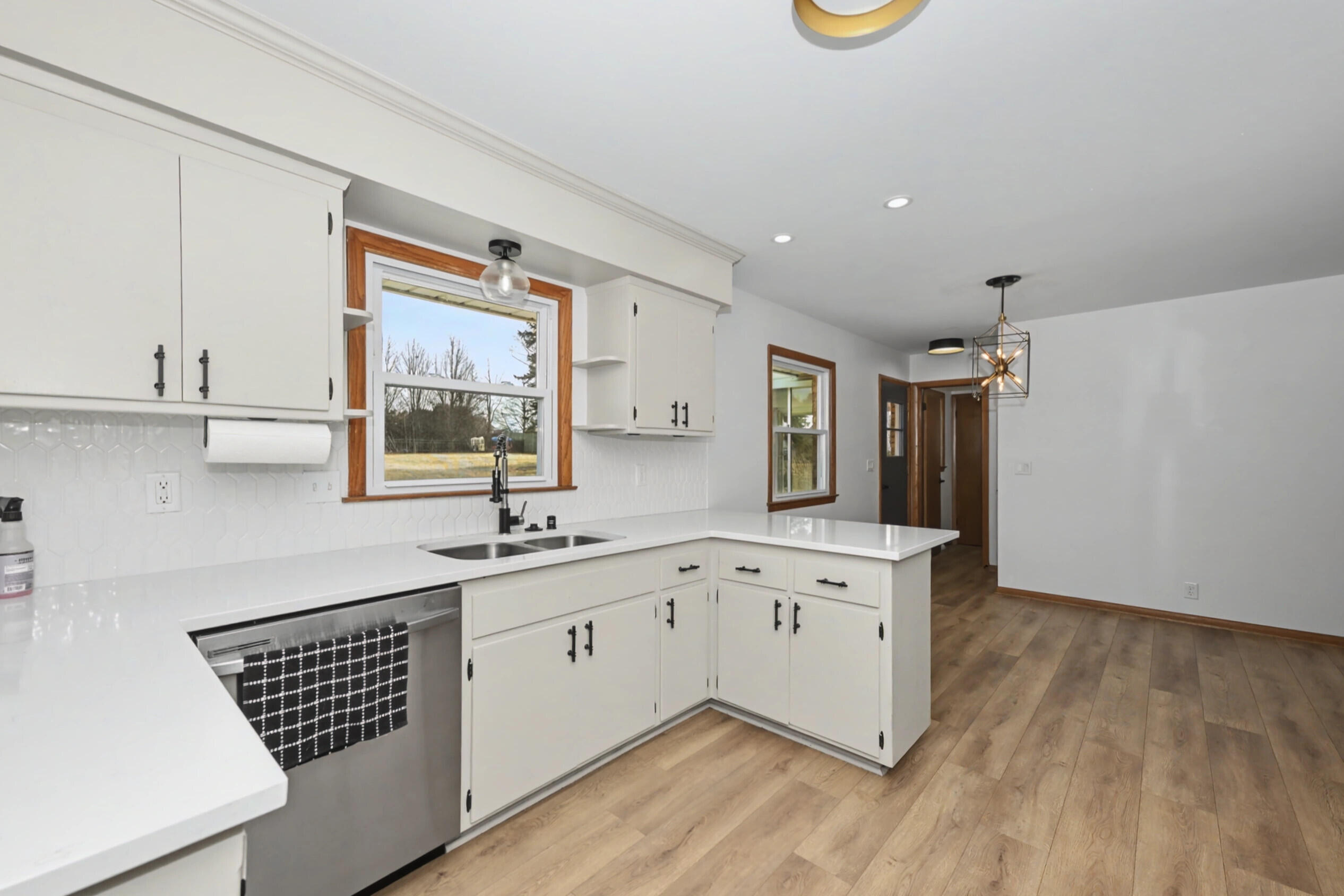 2101 North Emmertsen Road Mount Pleasant, WI 53406 - Photo 16 of 42 15_Photo (23)