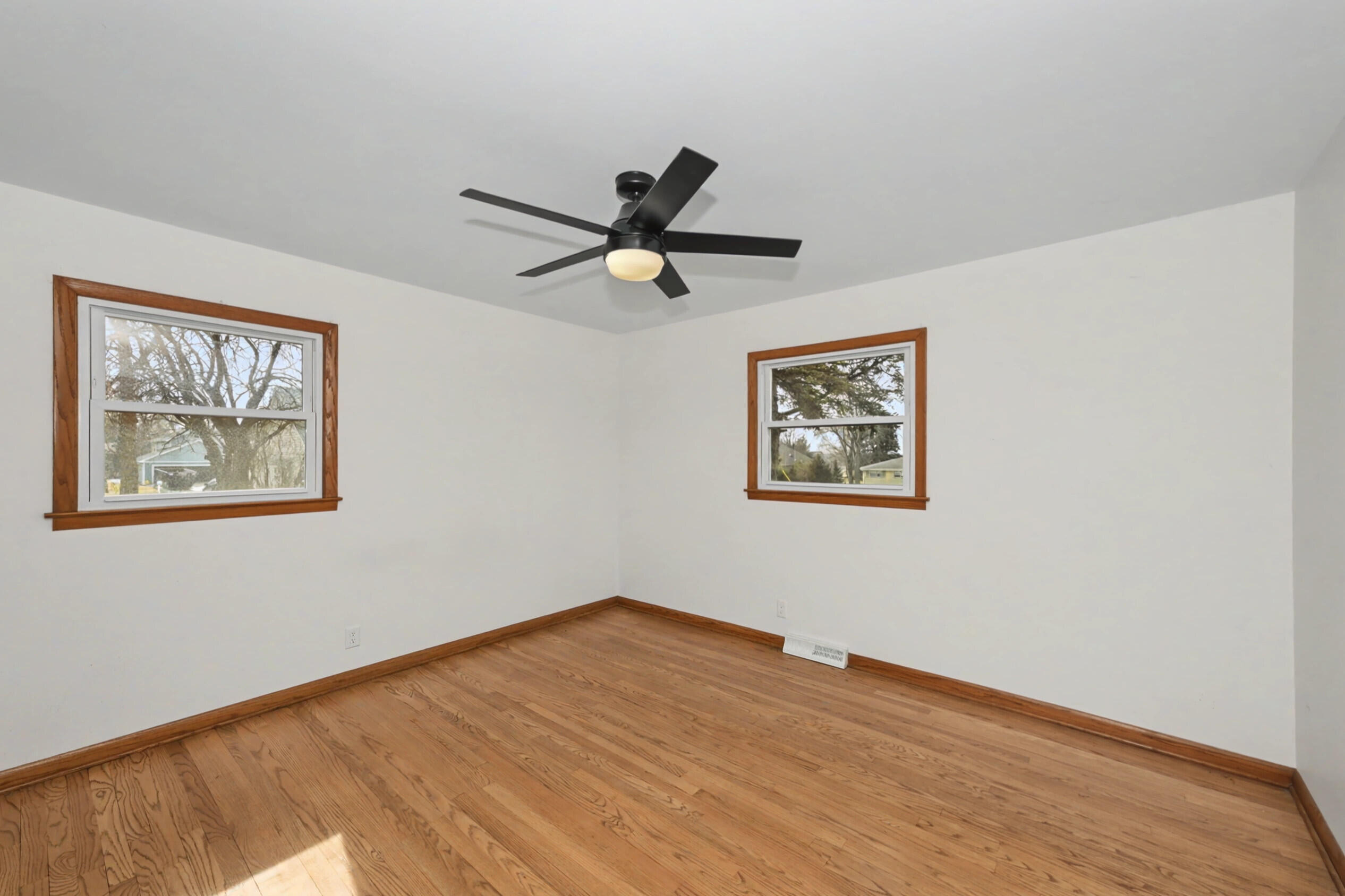 2101 North Emmertsen Road Mount Pleasant, WI 53406 - Photo 26 of 42 08_Photo (16)