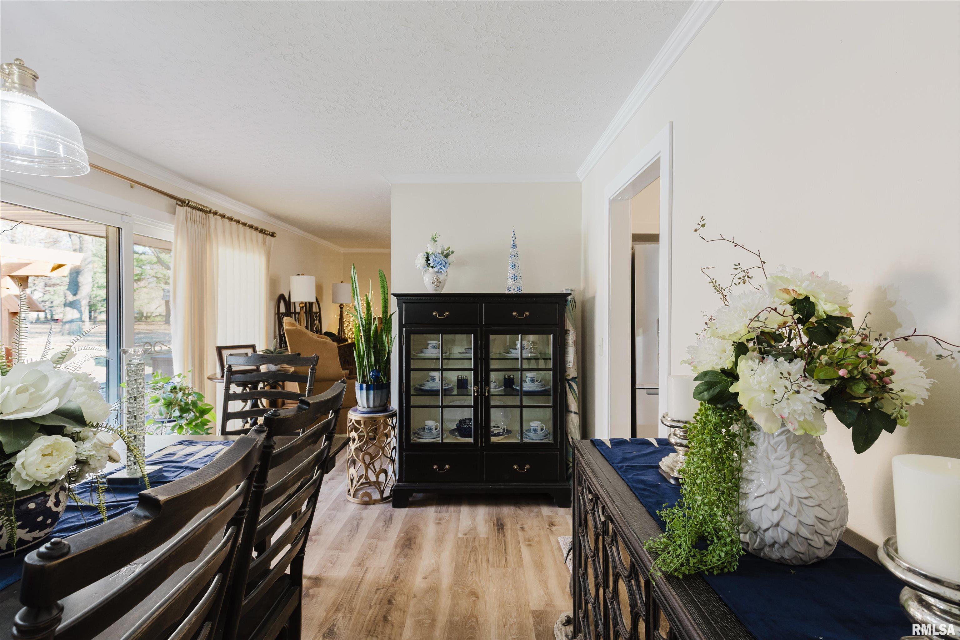 100 Prairie Road Carterville, IL 62918 - Photo 11 of 56