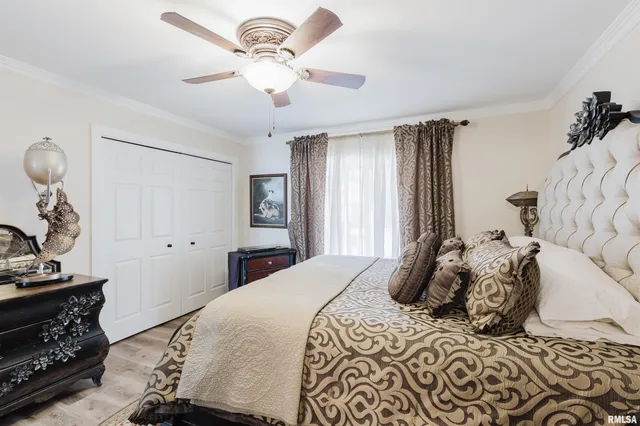 $269,900 | 100 Prairie Road, Carterville, IL 62918