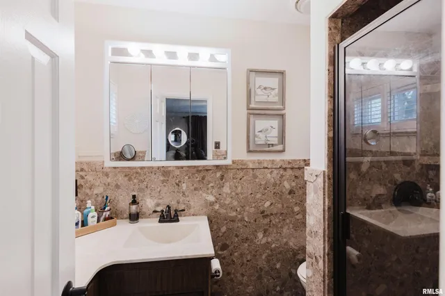 $269,900 | 100 Prairie Road, Carterville, IL 62918