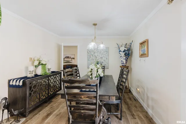 $269,900 | 100 Prairie Road, Carterville, IL 62918