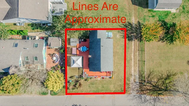 a sign that is on the side of a building