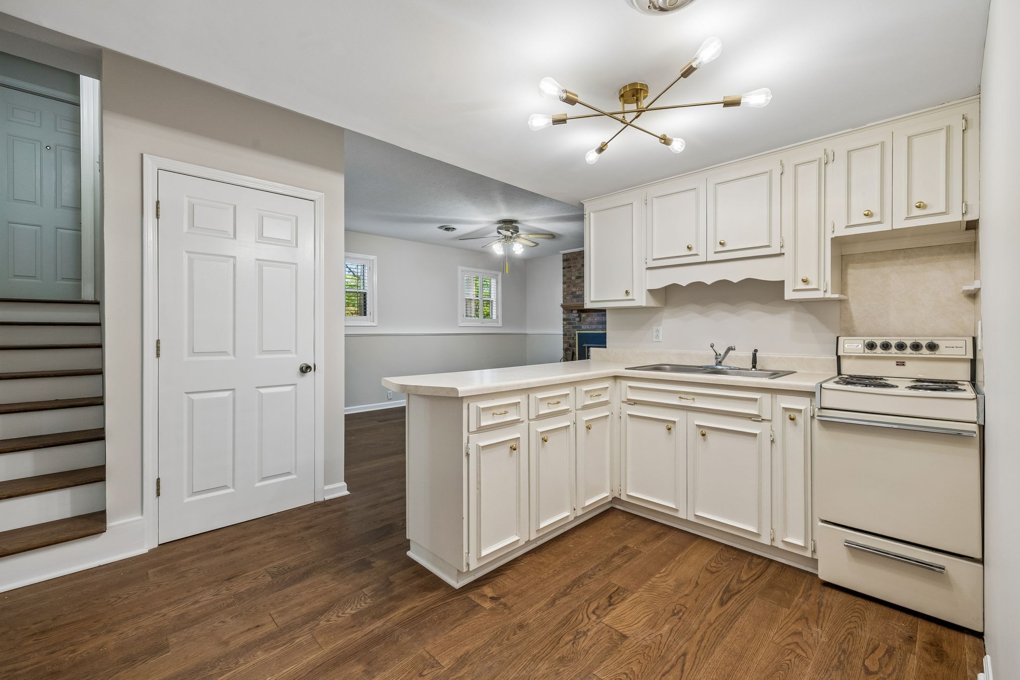385 Perdue Road Franklin, KY 42134 - Photo 39 of 72 a kitchen with cabinets stainless steel appliances and a window