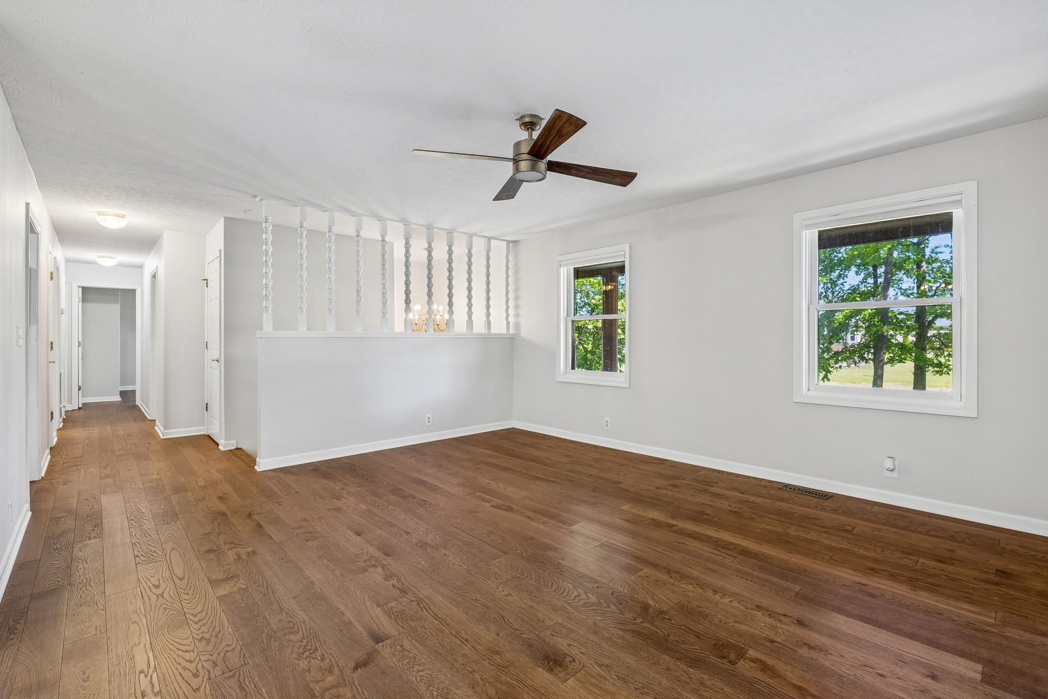 385 Perdue Road Franklin, KY 42134 - Photo 69 of 72 a view of empty room with wooden floor and fan