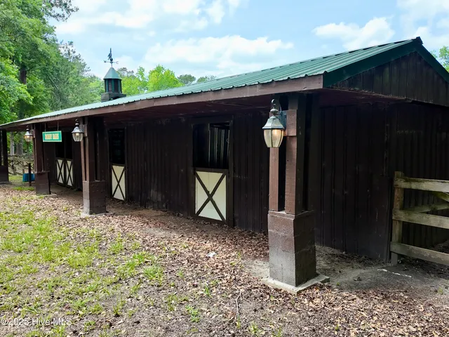 $2,100,000 | 768 Bethesda Church Road, Orrum, NC 28369