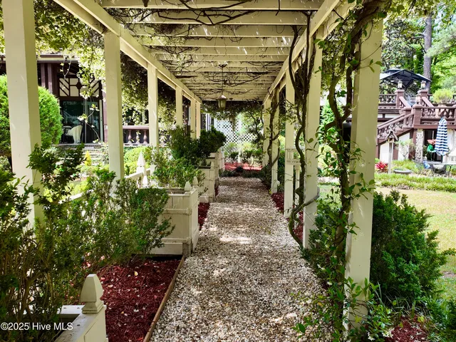 $2,100,000 | 768 Bethesda Church Road, Orrum, NC 28369