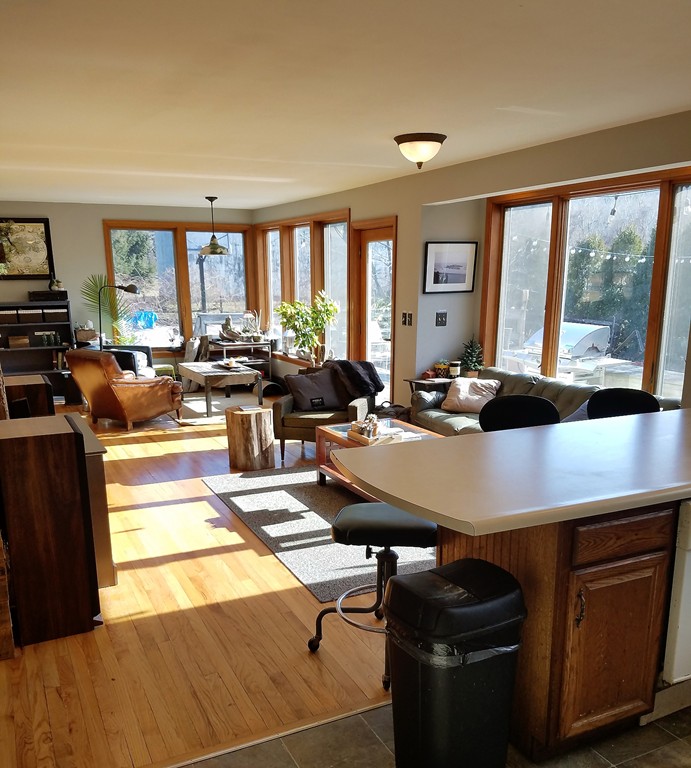 271 Bay Road Hadley, MA 01035 - Photo 3 of 13 Gallery Image 3