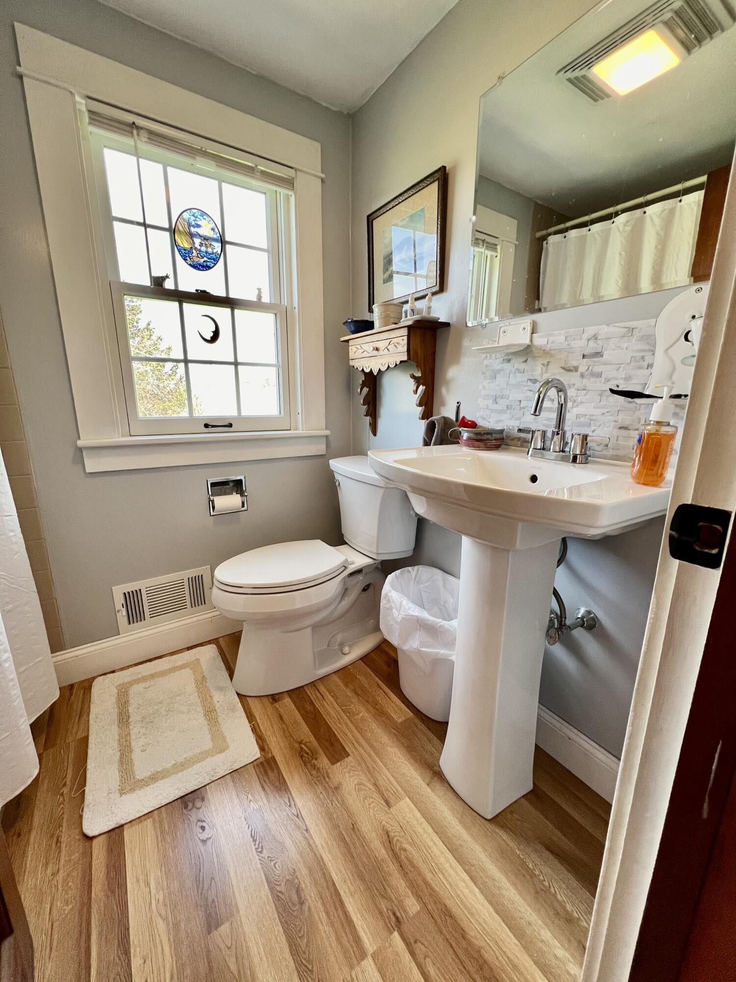 608 North Penobscot Road Penobscot, ME 04476 - Photo 43 of 52 Bath 2nd floor
