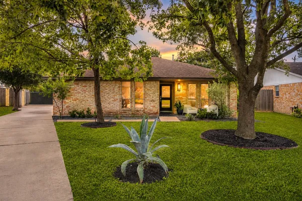 $355,900 | 5702 Hoover Street, Houston, TX 77092
